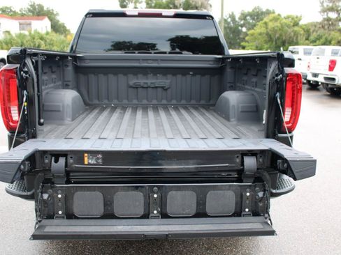 Used 2021 GMC Sierra 1500 AT4 AWD/4WD image 6