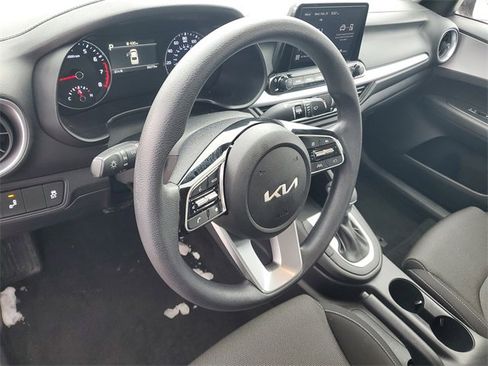 Certified 2024 Kia Forte LXS w/ LXS Technology Package image 16
