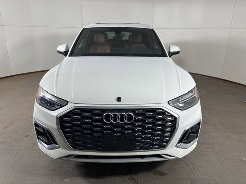 Certified 2022 Audi Q5 2.0T Premium Plus image 2