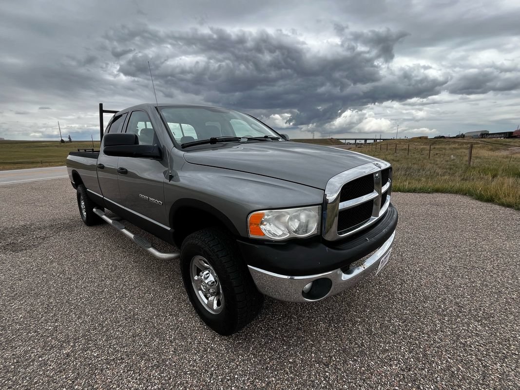 Used 2005 Dodge Ram 2500 Truck SLT AWD/4WD image 8