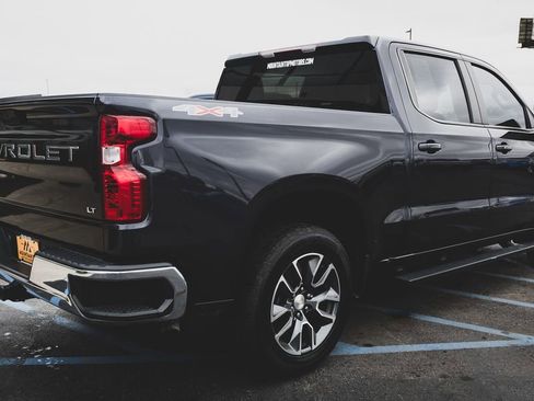 Used 2022 Chevrolet Silverado 1500 LT image 28