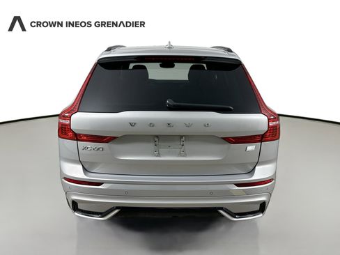 Used 2022 Volvo XC60 T8 R-Design w/ Advanced Package AWD/4WD image 34