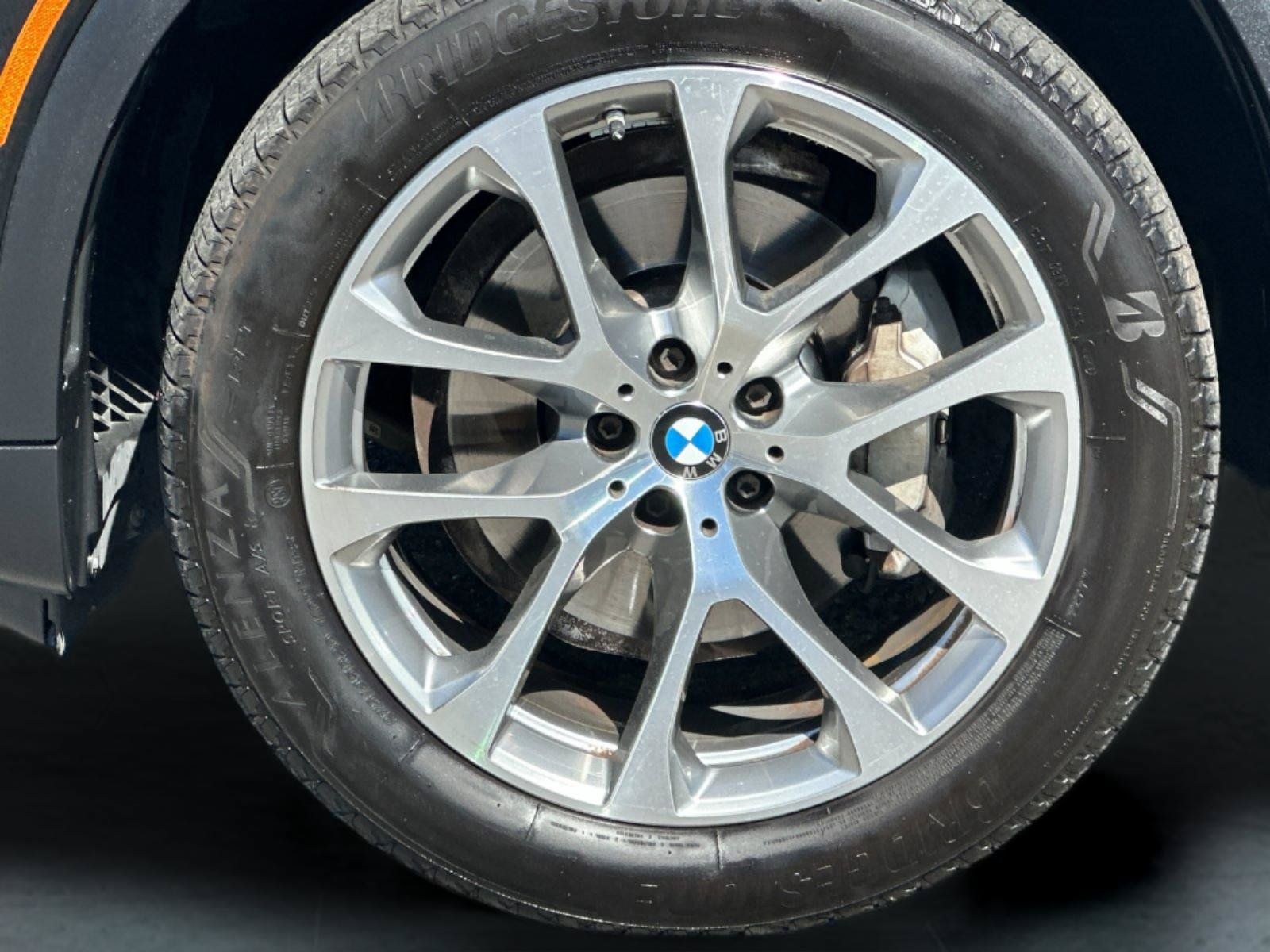 Used 2020 BMW X5 xDrive40i w/ Convenience Package AWD/4WD image 26