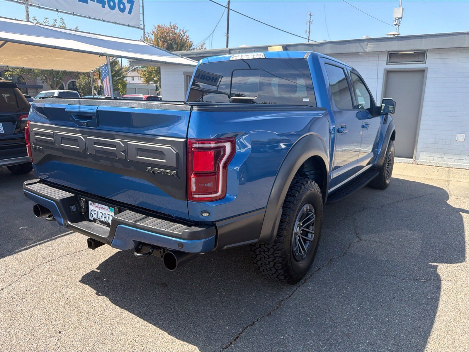 Used 2020 Ford F150 Raptor w/ Equipment Group 802A Luxury AWD/4WD image 3