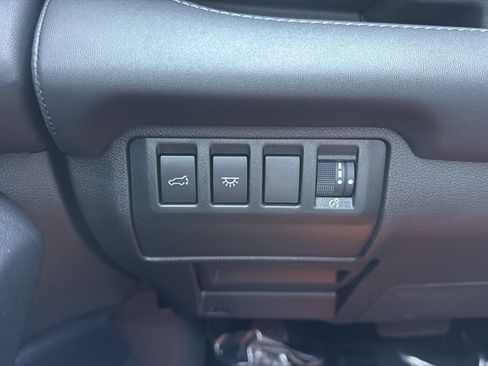 Used 2025 Subaru Ascent Touring w/ Popular Package #1 AWD/4WD image 36