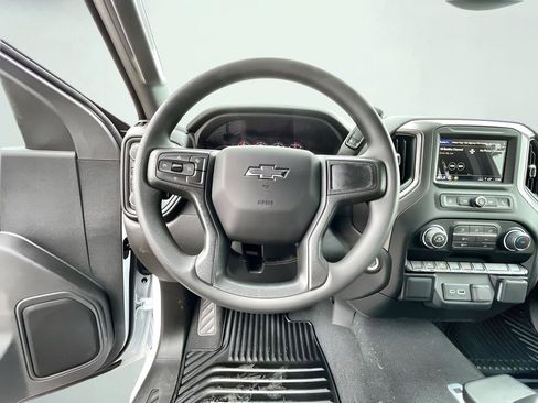 New 2026 Chevrolet Silverado 1500 Custom Trail Boss w/ LPO, Dark Essentials Package AWD/4WD image 11