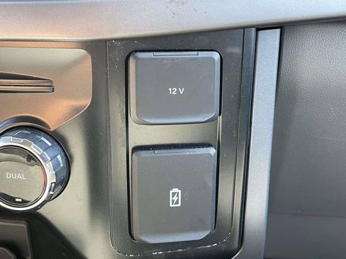 Used 2024 Ford F150 XLT w/ Tow/Haul Package RWD image 22