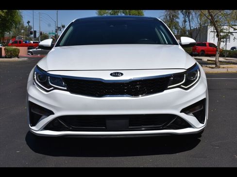 Used 2020 Kia Optima Premium image 8