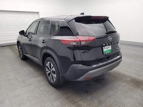 Used 2022 Nissan Rogue SV image 5