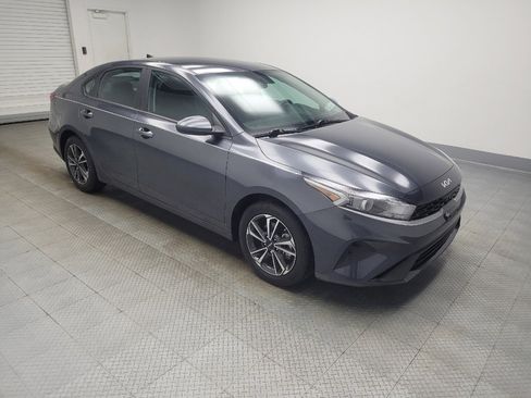 Used 2024 Kia Forte LXS image 11