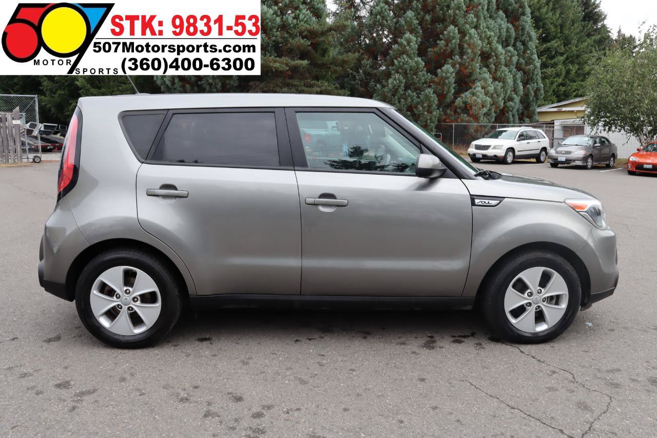 Used 2016 Kia Soul FWD image 9