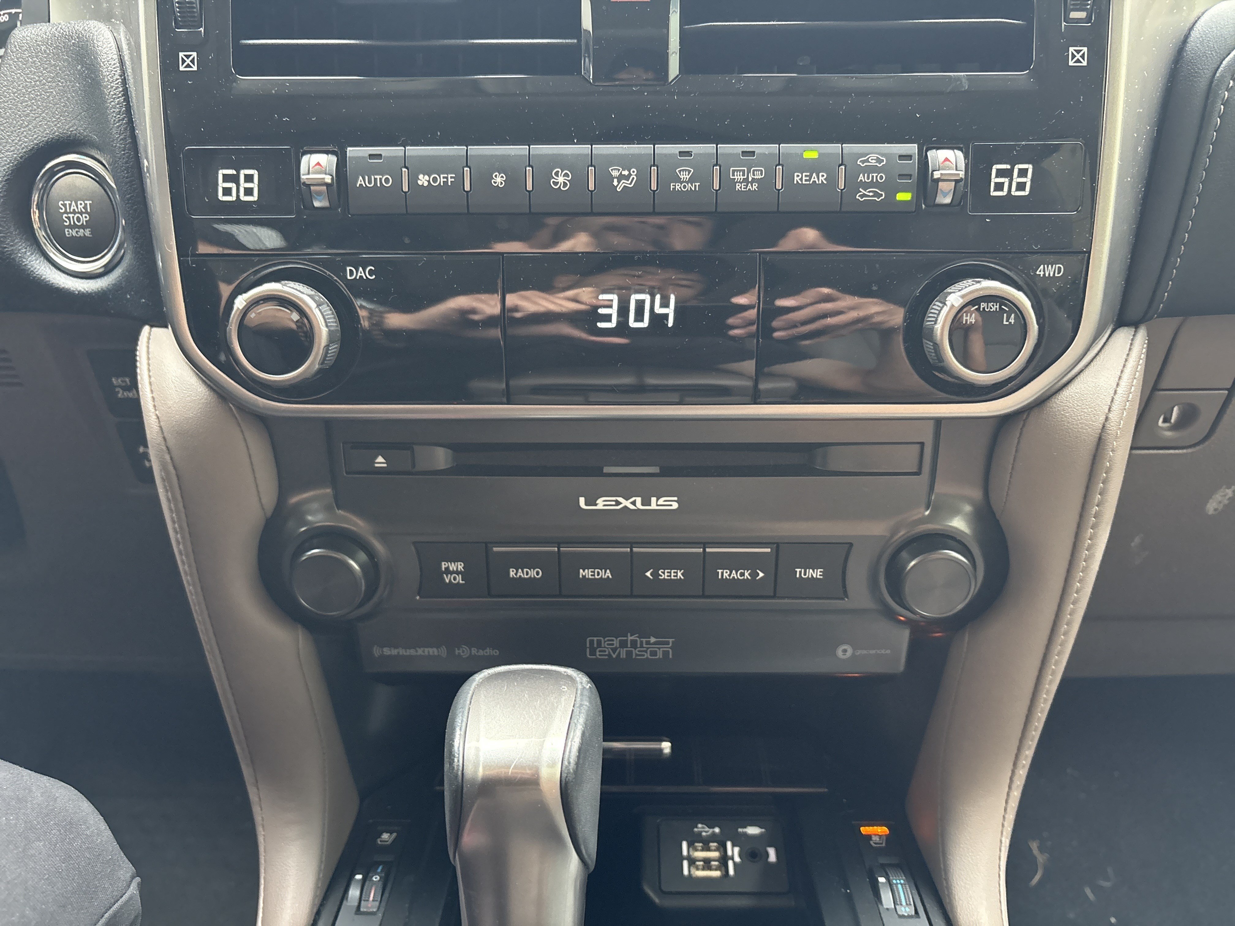 Used 2023 Lexus GX 460 Premium AWD/4WD image 23