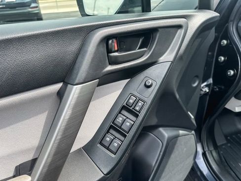 Used 2016 Subaru Forester 2.5i Premium w/ Popular Package #2 image 15