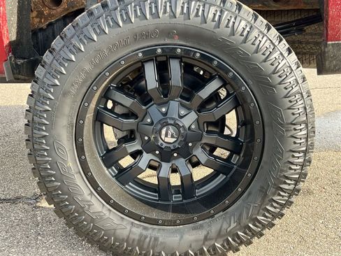 Used 2018 Chevrolet Silverado 1500 LT w/ All Star Edition image 14