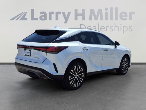 Used 2025 Lexus RX 350 Premium Plus AWD/4WD image 5