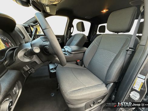 Used 2026 RAM 2500 Big Horn AWD/4WD image 11