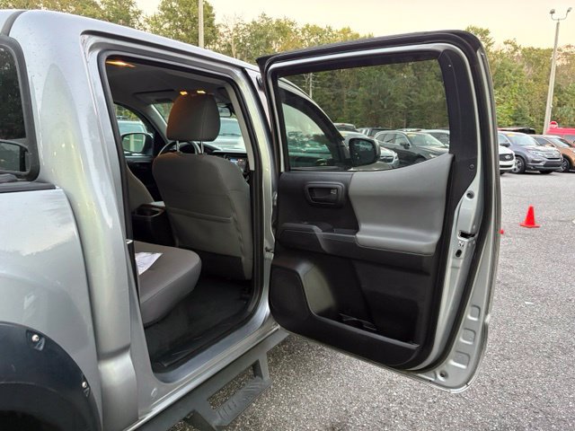 Used 2019 Toyota Tacoma SR w/ SR Convenience Package RWD image 27