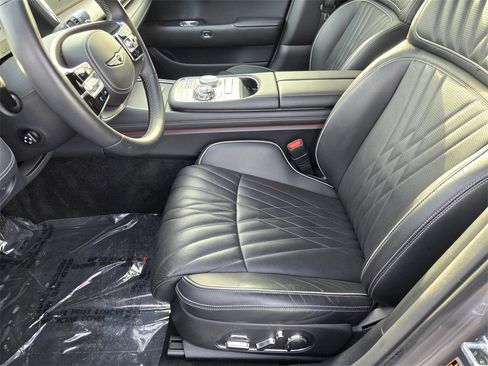 Used 2023 Genesis G90 3.5T image 25