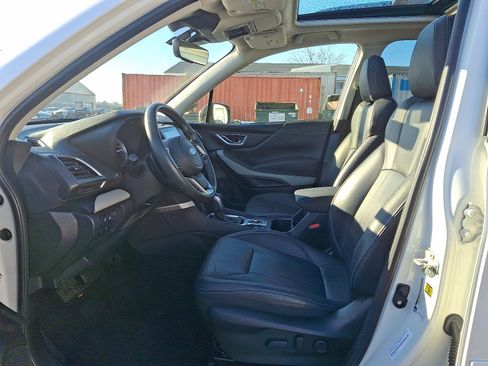 Certified 2023 Subaru Forester Limited image 13