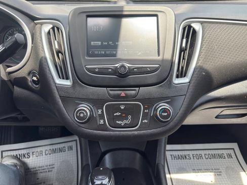 Used 2018 Chevrolet Malibu LS FWD image 26