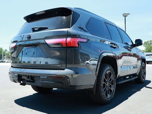 Used 2025 Toyota Sequoia Platinum w/ TRD Off-Road Package AWD/4WD image 6