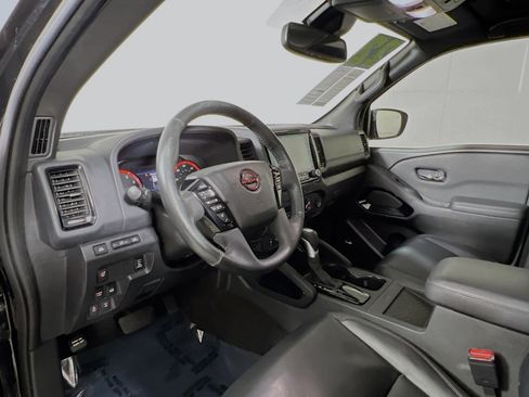 Used 2022 Nissan Frontier PRO-4X w/ Pro-4X Premium Package image 30