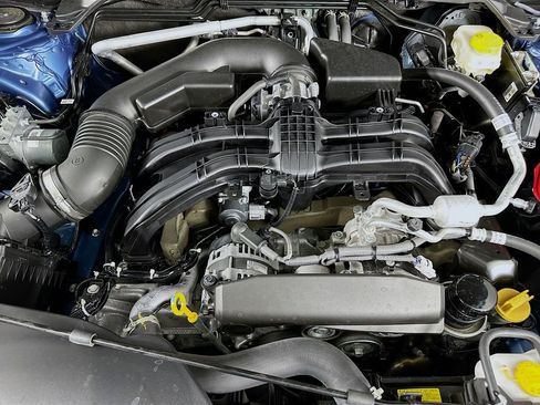 Certified 2025 Subaru Forester Limited image 39