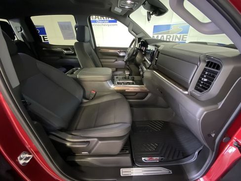 Used 2025 Chevrolet Silverado 1500 LT Trail Boss w/ Protection Package AWD/4WD image 33