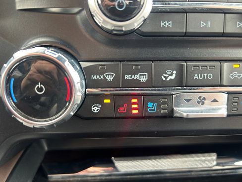 Used 2024 Ford F350 King Ranch w/ FX4 Off-Road Package image 22