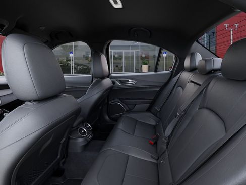 New 2025 Alfa Romeo Giulia image 23