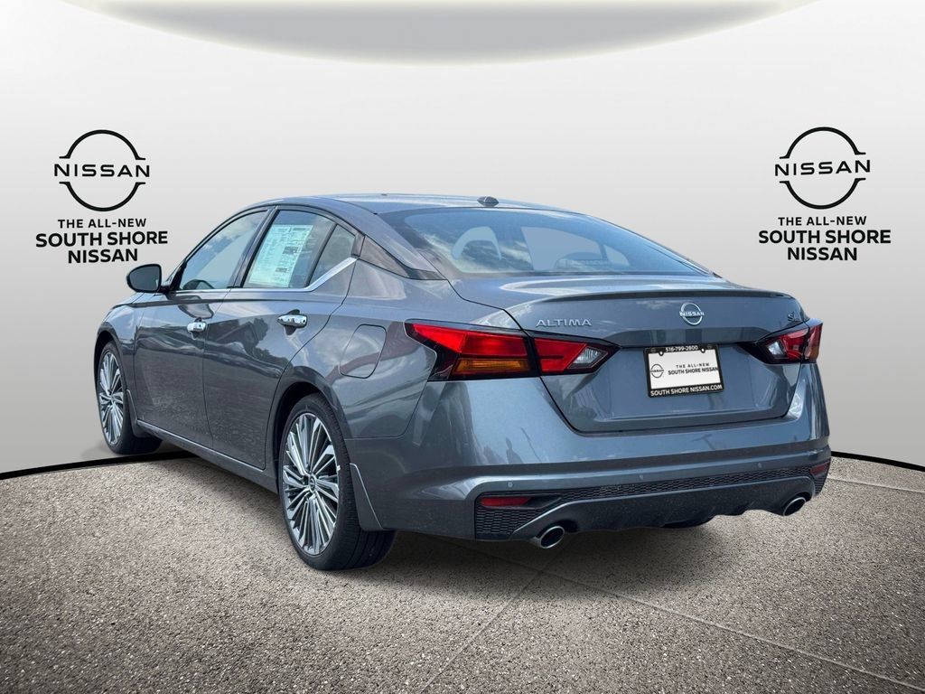 Certified 2025 Nissan Altima 2.5 SL FWD image 7