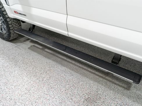 Used 2025 Ford F250 Platinum w/ Platinum Plus Package image 13