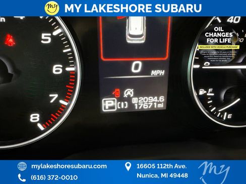 Certified 2025 Subaru Forester Premium AWD/4WD image 20