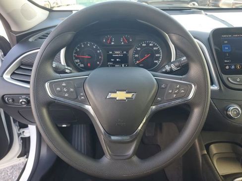Certified 2024 Chevrolet Malibu LS w/ Driver Confidence Package image 22