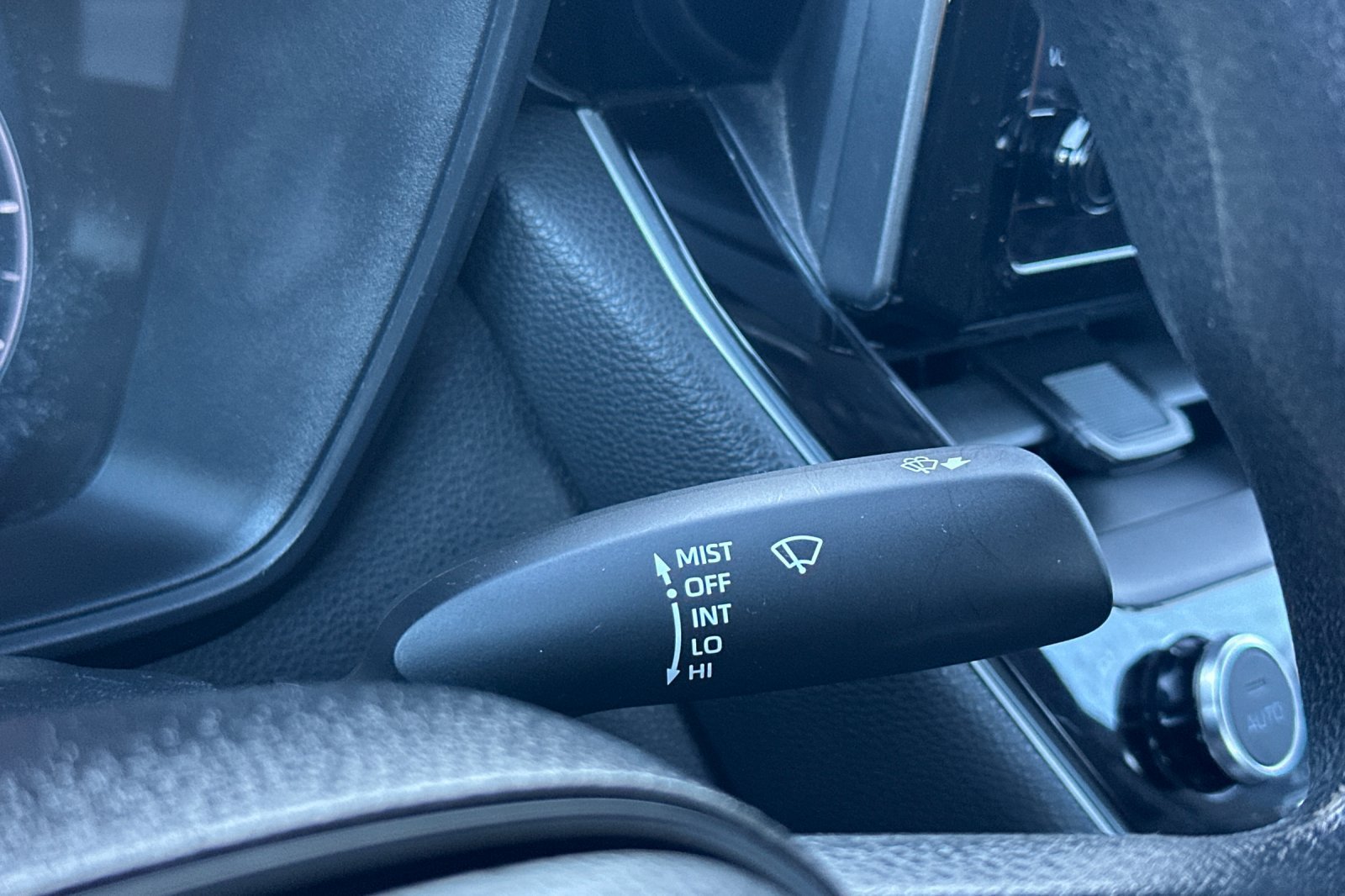Used 2024 Toyota Corolla LE FWD image 37