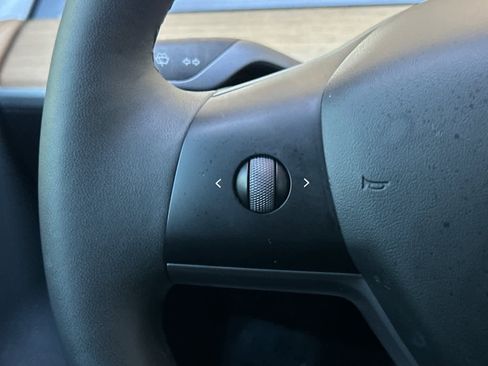 Used 2023 Tesla Model 3 Standard Range RWD image 25