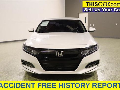 Used 2018 Honda Accord LX image 2