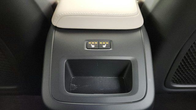 Certified 2026 Volvo XC60 B5 Plus w/ Protection Package Premier AWD/4WD image 46