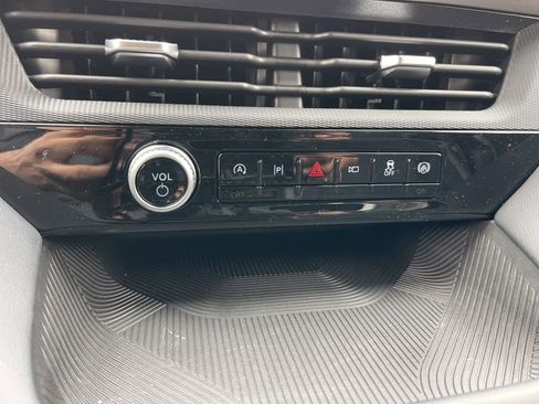 New 2026 Ford Explorer Tremor w/ Tremor Convenience Package image 10