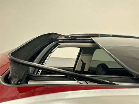 Used 2018 GMC Terrain Denali w/ Advanced Safety Package image 20