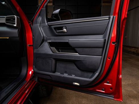 Used 2026 Toyota Tundra Limited image 37