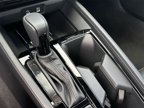 Used 2025 Honda Accord EX-L image 29