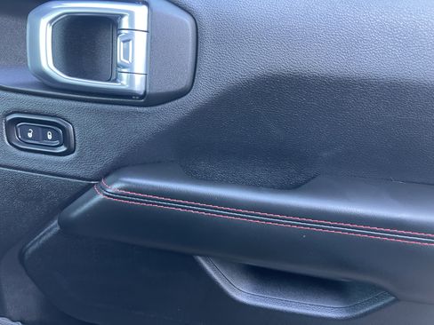 New 2026 Jeep Wrangler Unlimited Rubicon image 31