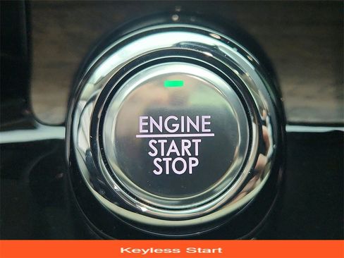 Used 2022 Lincoln Corsair Reserve w/ Sport Package image 39