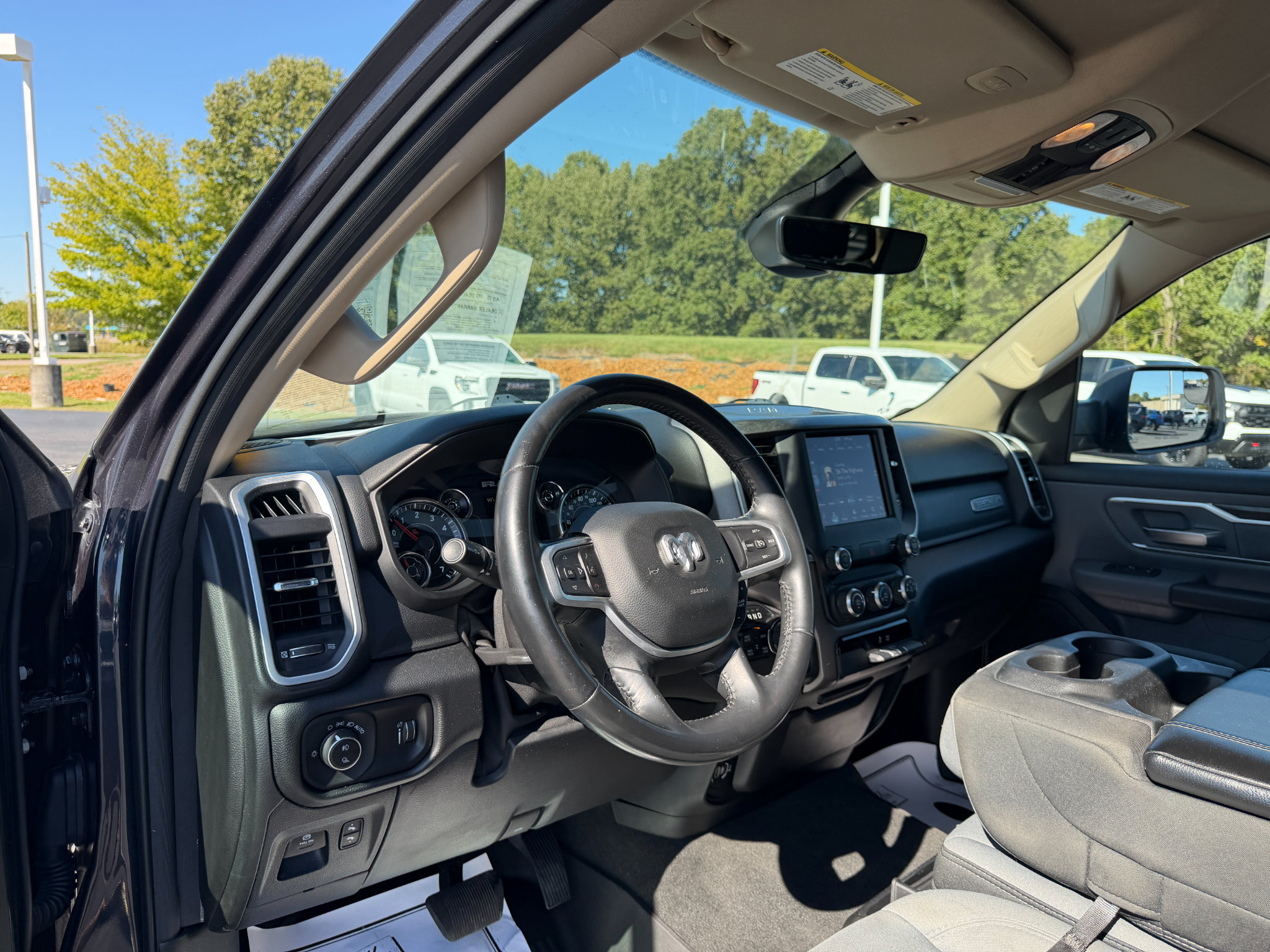 Used 2020 RAM 1500 Big Horn AWD/4WD image 28