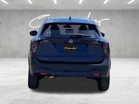 New 2026 Nissan Kicks SV w/ SV Premium Package FWD image 16