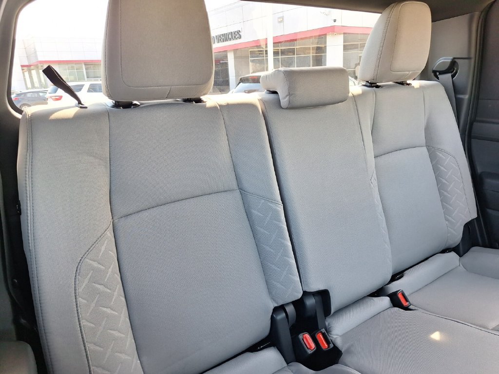 Used 2026 Toyota Tacoma SR5 RWD image 28