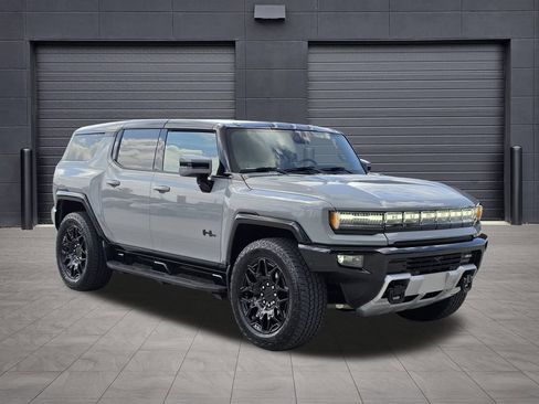 Used 2025 GMC Hummer EV 2X w/ LPO, Dark Essentials Package AWD/4WD image 3