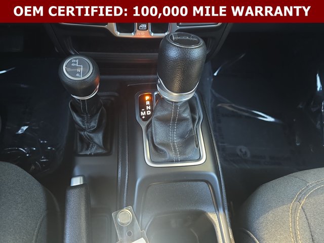 Certified 2025 Jeep Gladiator Sport AWD/4WD image 33