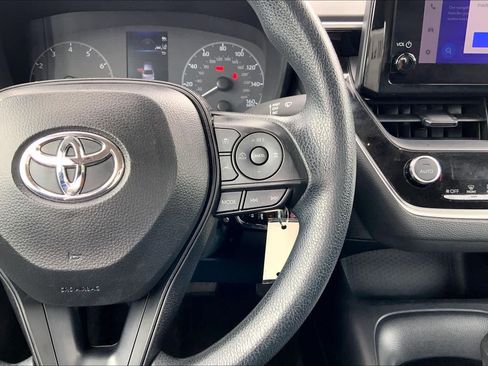 Used 2024 Toyota Corolla LE image 24